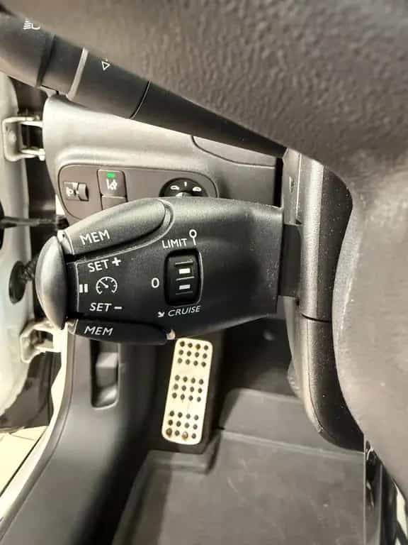 Citroën C3 SHINE*Autom.*LED*Spur*Kamera*Keyless 01/2018-photo-16