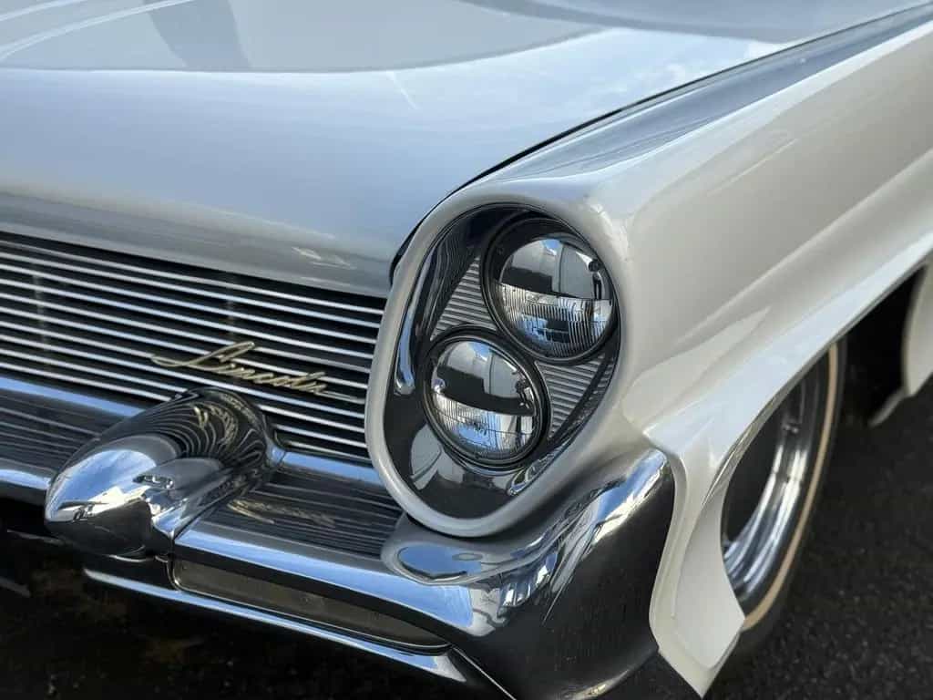 Lincoln Other Capri Two Door Hardtop Coupe 01/1958-photo-1
