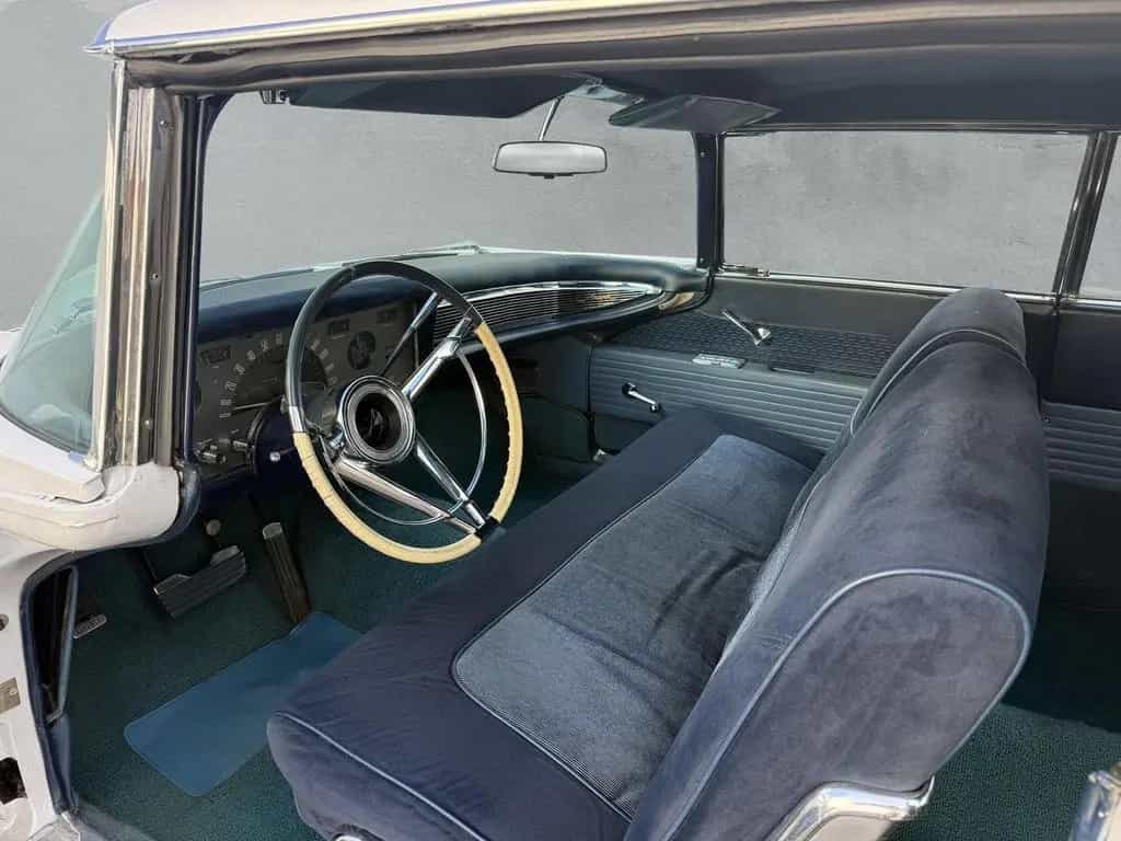 Lincoln Other Capri Two Door Hardtop Coupe 01/1958-photo-11