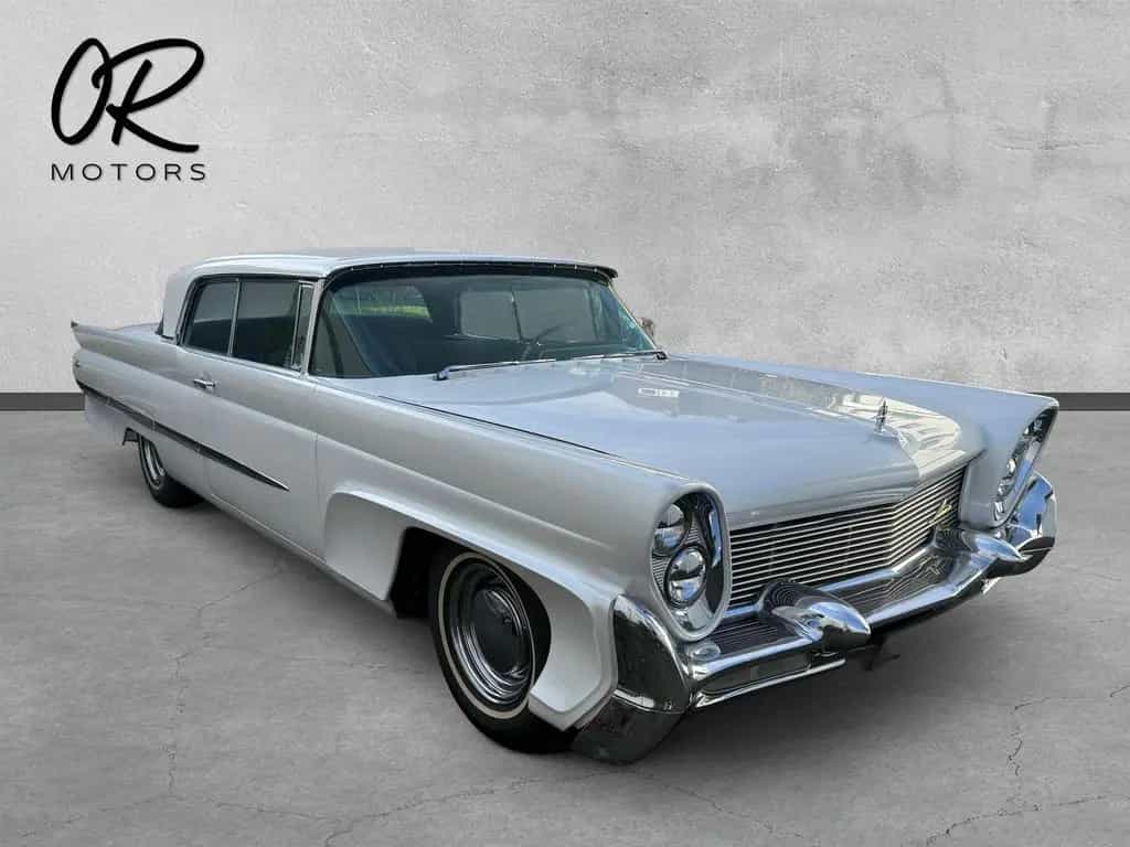 Lincoln Other Capri Two Door Hardtop Coupe 01/1958-photo-3