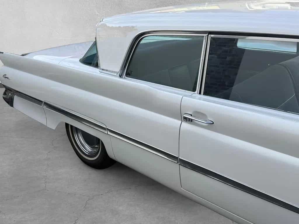 Lincoln Other Capri Two Door Hardtop Coupe 01/1958-photo-5
