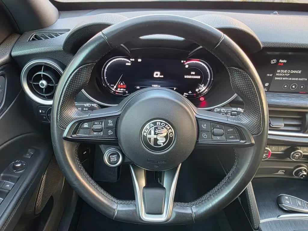 Alfa Romeo Stelvio 2.2 Turbodiesel 210 CV AT8 Q4 04/2023-photo-14