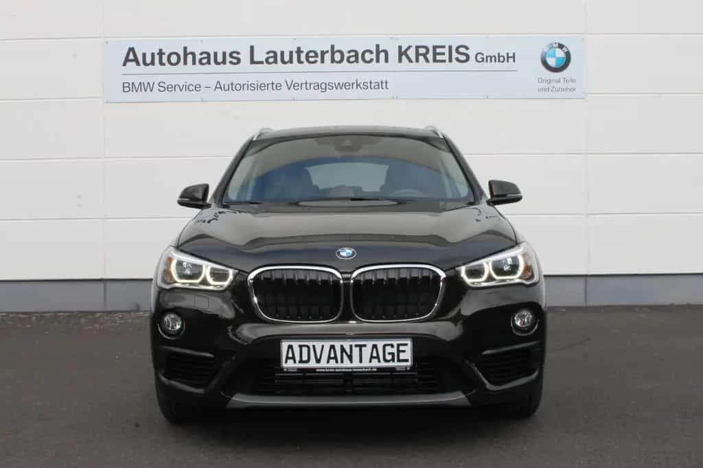 BMW X1 xDrive 20i Aut. Adv. NAVI, LED, PDC, SHZ, AHK 02/2016-photo-2
