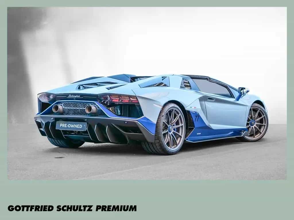 Lamborghini Aventador Ultimae Roadster // BENTLEY DÜSSELDORF 09/2022-photo-1