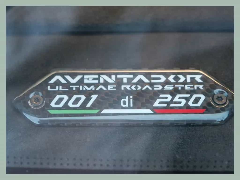 Lamborghini Aventador Ultimae Roadster // BENTLEY DÜSSELDORF 09/2022-photo-29