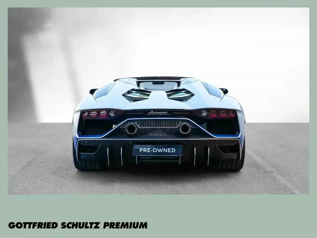 Lamborghini Aventador Ultimae Roadster // BENTLEY DÜSSELDORF 09/2022-photo-4