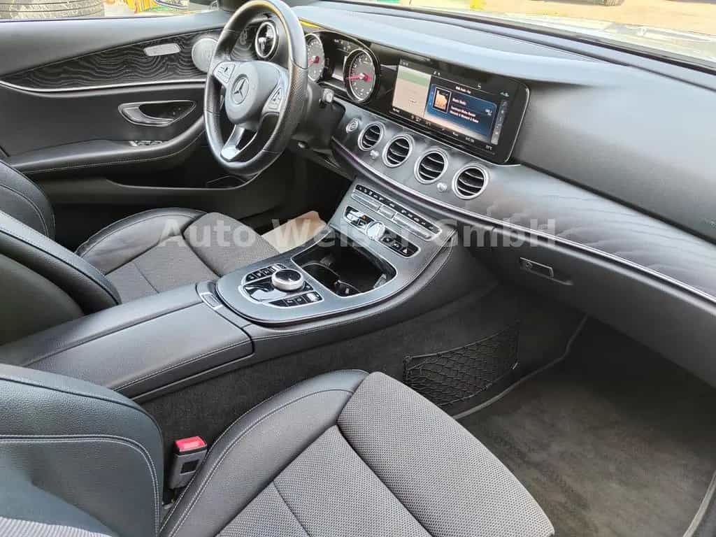 Mercedes-Benz E 200 *SH*LED*NAVI*AHK*KAMERA*TEMPOM*SOUNDSYS 01/2018-photo-11