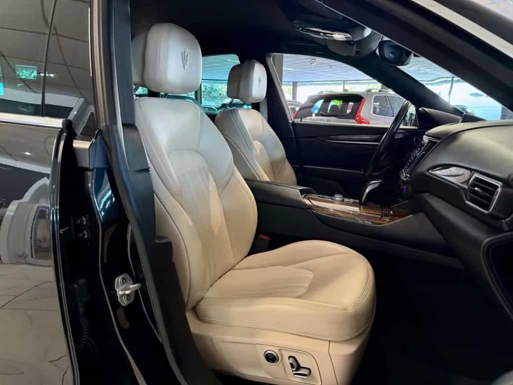Maserati Levante 3.0 Q4 GRANLUSSO FACELIFT 360CAM ACC LED 12/2020-photo-19
