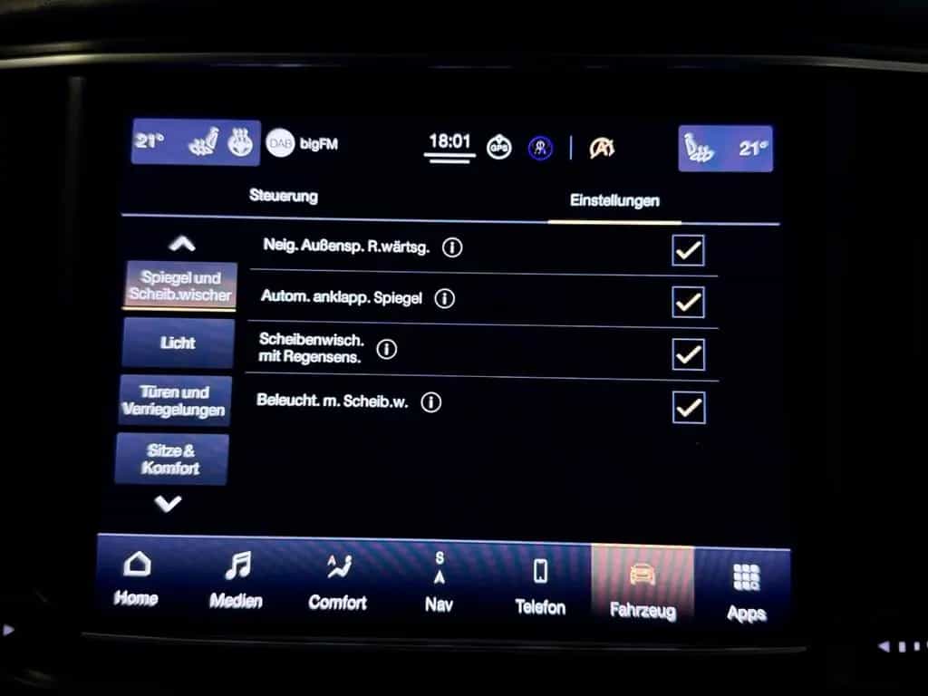 Maserati Levante 3.0 Q4 GRANLUSSO FACELIFT 360CAM ACC LED 12/2020-photo-35