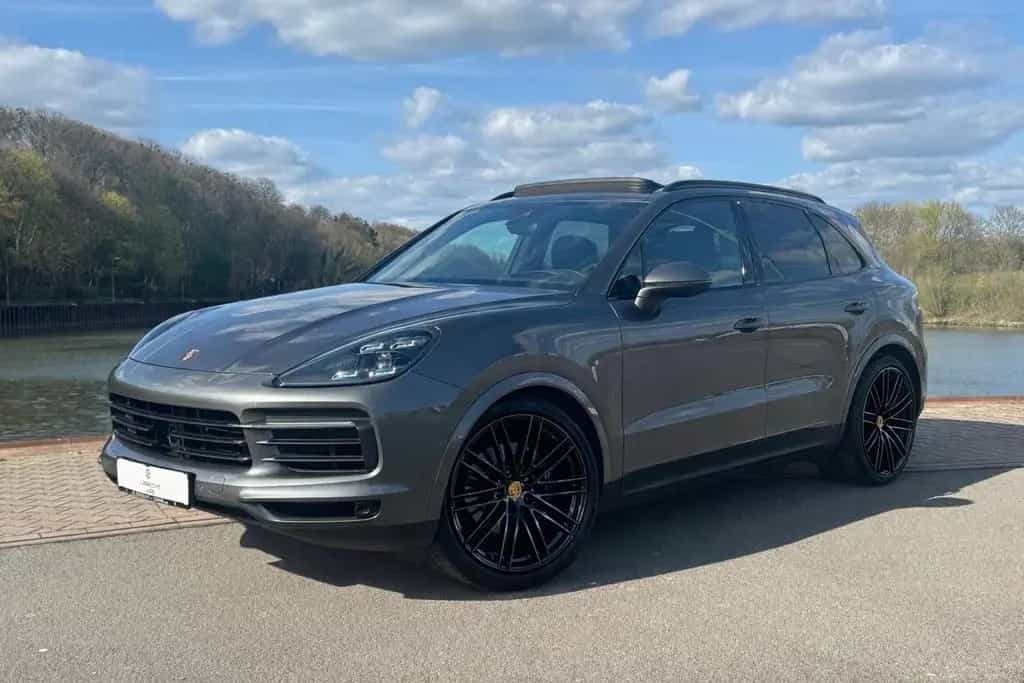 Porsche Cayenne PANO AHK HUD MATRIX LUFT LM22 01/2020-photo-0