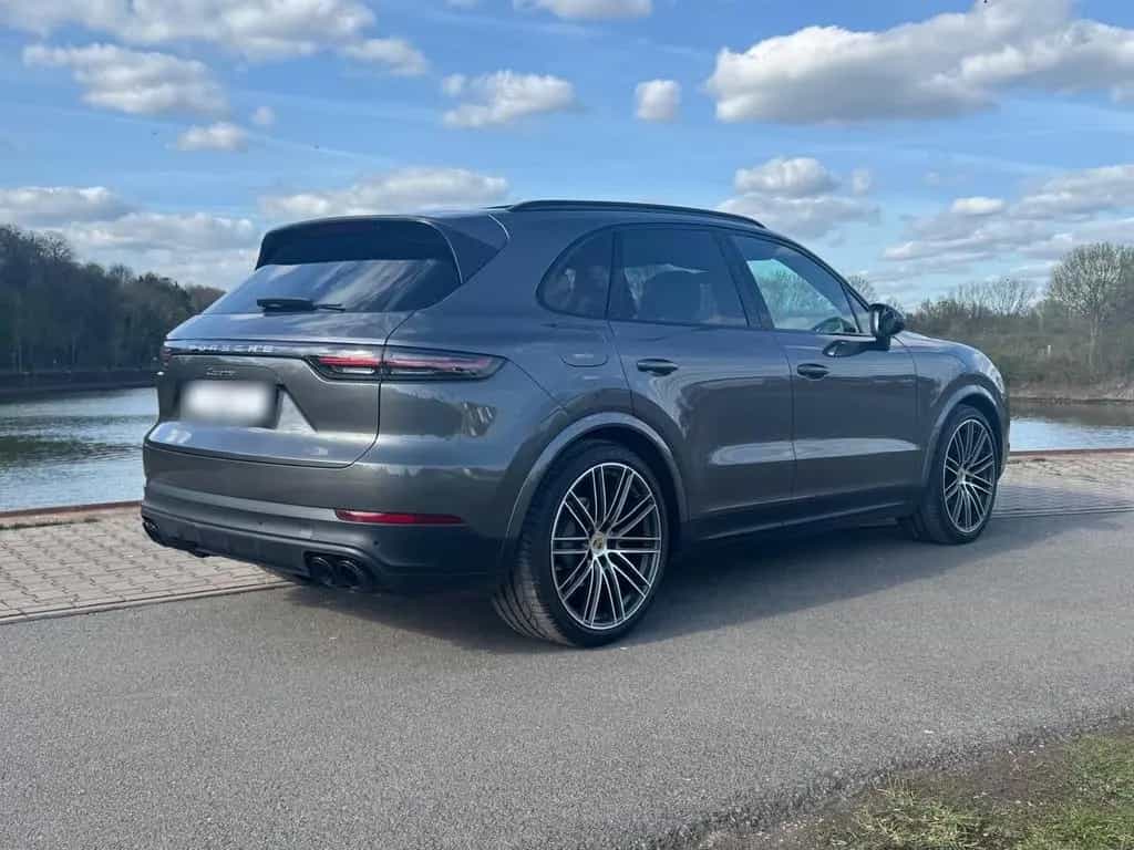 Porsche Cayenne PANO AHK HUD MATRIX LUFT LM22 01/2020-photo-2