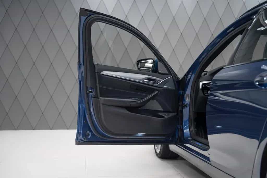 ALPINA B5 4.4 Bi-Turbo Touring BLUE/BLACK 02/2018-photo-10