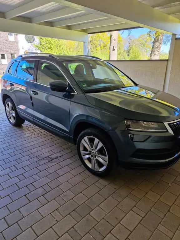 Skoda Karoq 1.5 TSI ACT DSG STYLE STYLE 04/2020-photo-1