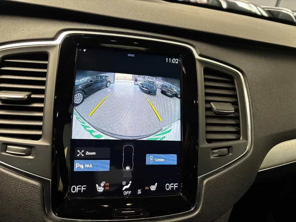 Volvo XC90 Momentum Pro AWD CAM 7-STZ PANO ACC HARMAN/ 11/2020-photo-12