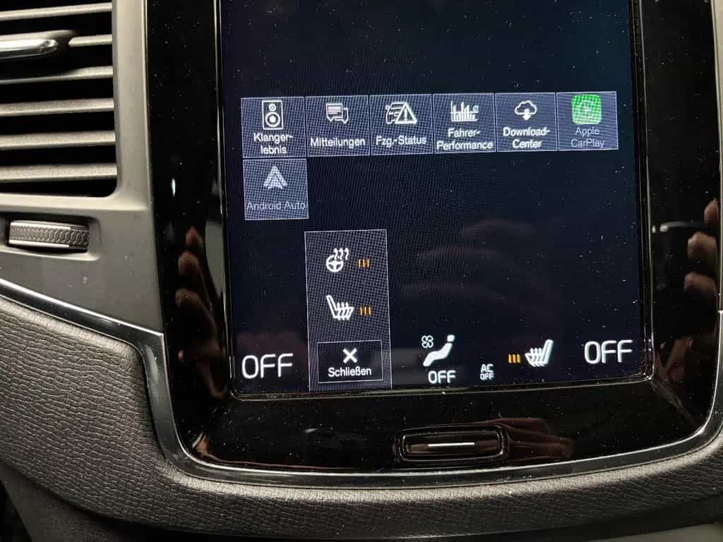 Volvo XC90 Momentum Pro AWD CAM 7-STZ PANO ACC HARMAN/ 11/2020-photo-15