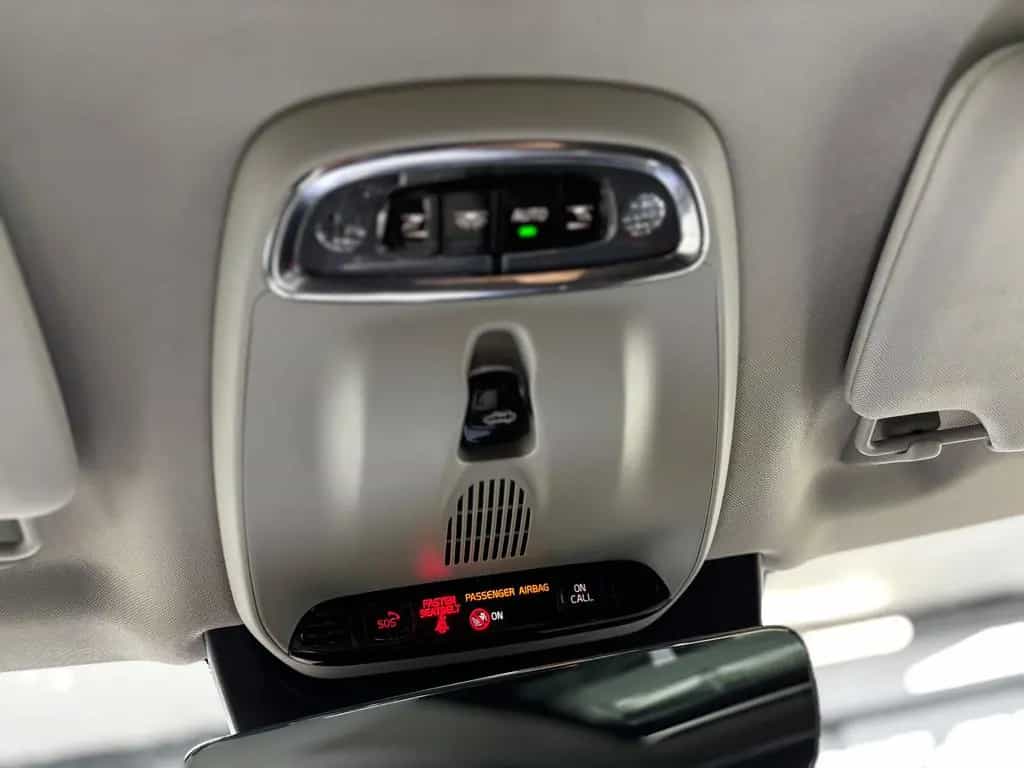 Volvo XC90 Momentum Pro AWD CAM 7-STZ PANO ACC HARMAN/ 11/2020-photo-19