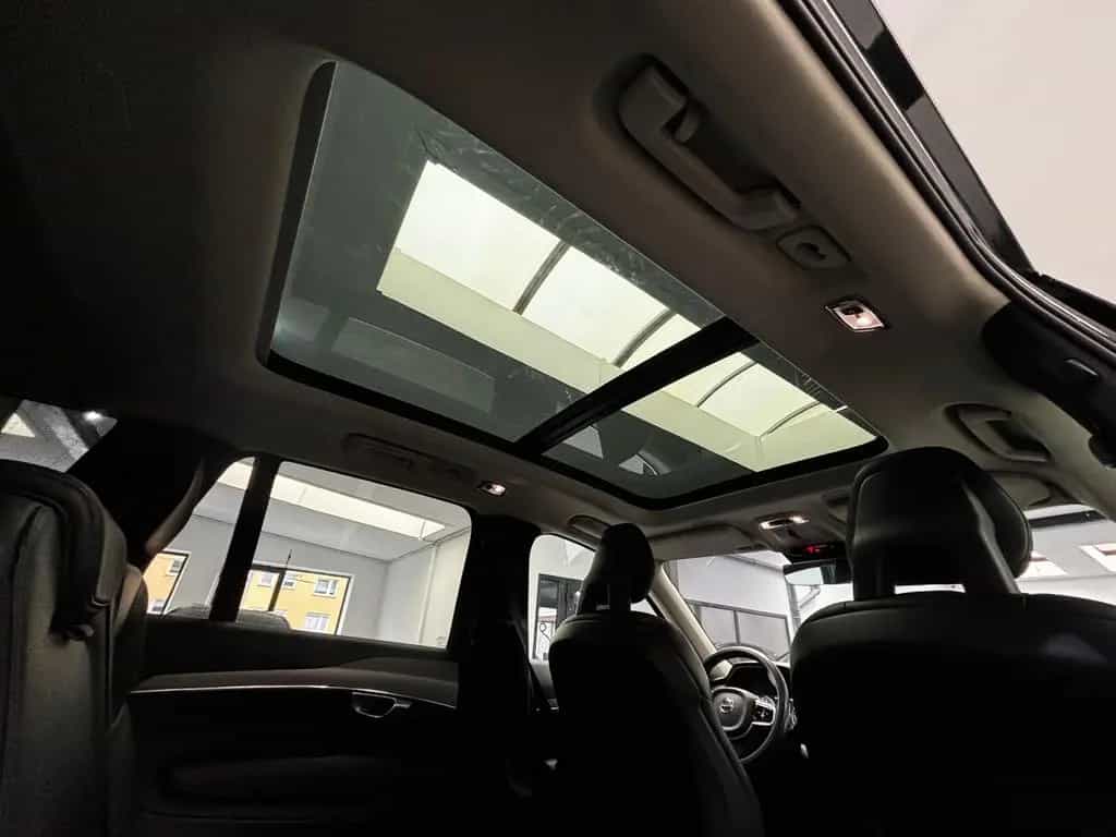 Volvo XC90 Momentum Pro AWD CAM 7-STZ PANO ACC HARMAN/ 11/2020-photo-20