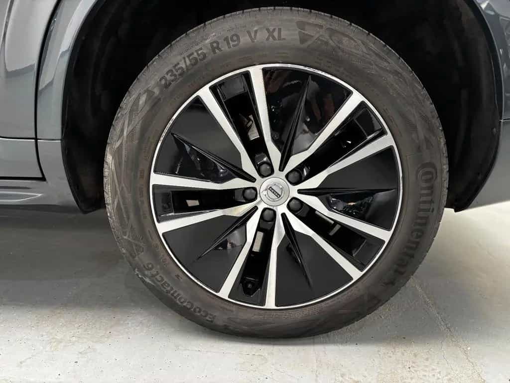 Volvo XC90 Momentum Pro AWD CAM 7-STZ PANO ACC HARMAN/ 11/2020-photo-35
