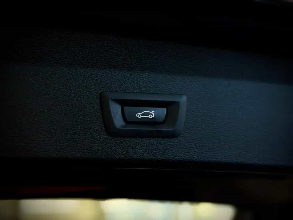 BMW X1 sDrive 18 i Advantage|AUTOMATIK|LED|PANO| 07/2017-photo-15