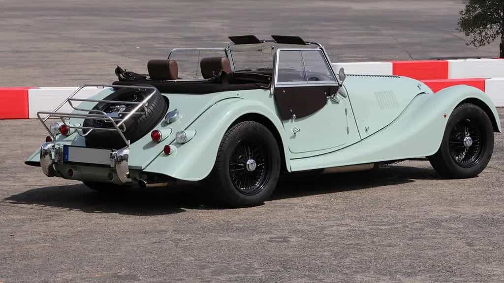 Morgan Plus 4 08/2012-photo-3