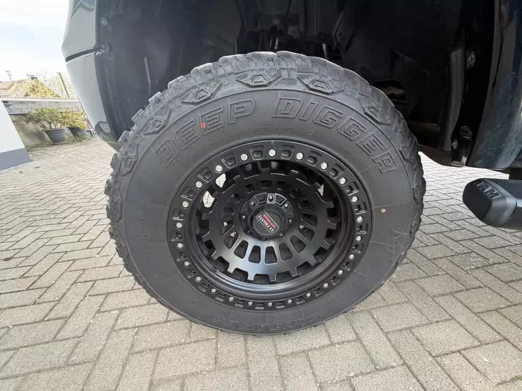 Dodge RAM Laramie Monster Truck Hoch Breit 37 Zoll LPG 07/2018-photo-18