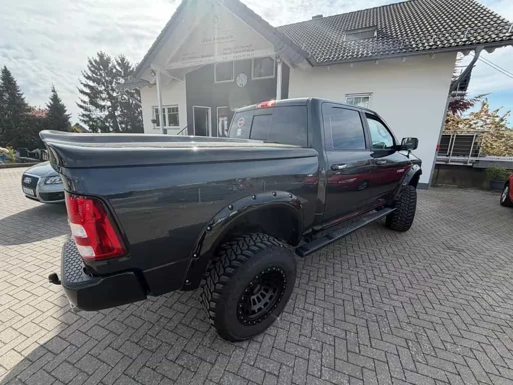 Dodge RAM Laramie Monster Truck Hoch Breit 37 Zoll LPG 07/2018-photo-3