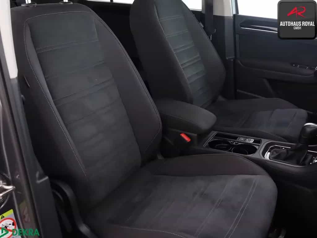 Volkswagen Touran 1.5 TSI R LINE 7 SITZE PANO,MASSAGE,ACC 01/2020-photo-10