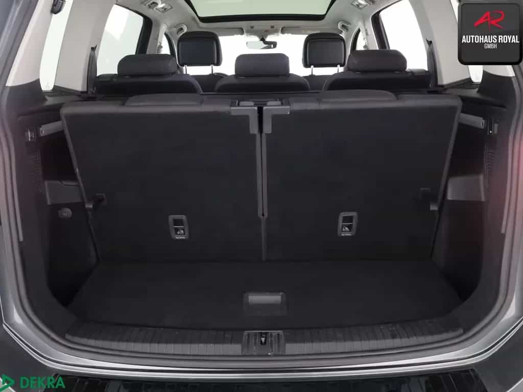 Volkswagen Touran 1.5 TSI R LINE 7 SITZE PANO,MASSAGE,ACC 01/2020-photo-13