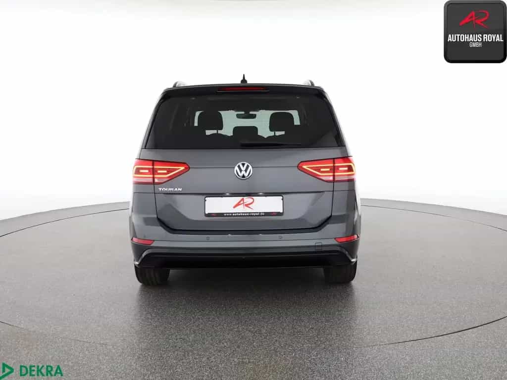 Volkswagen Touran 1.5 TSI R LINE 7 SITZE PANO,MASSAGE,ACC 01/2020-photo-3