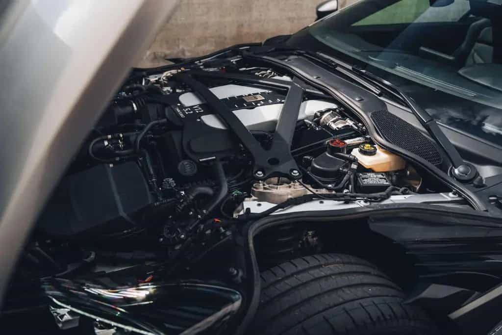 Aston Martin DBS Superleggera / Tungsten Silver / Belgian / 2 04/2019-photo-28