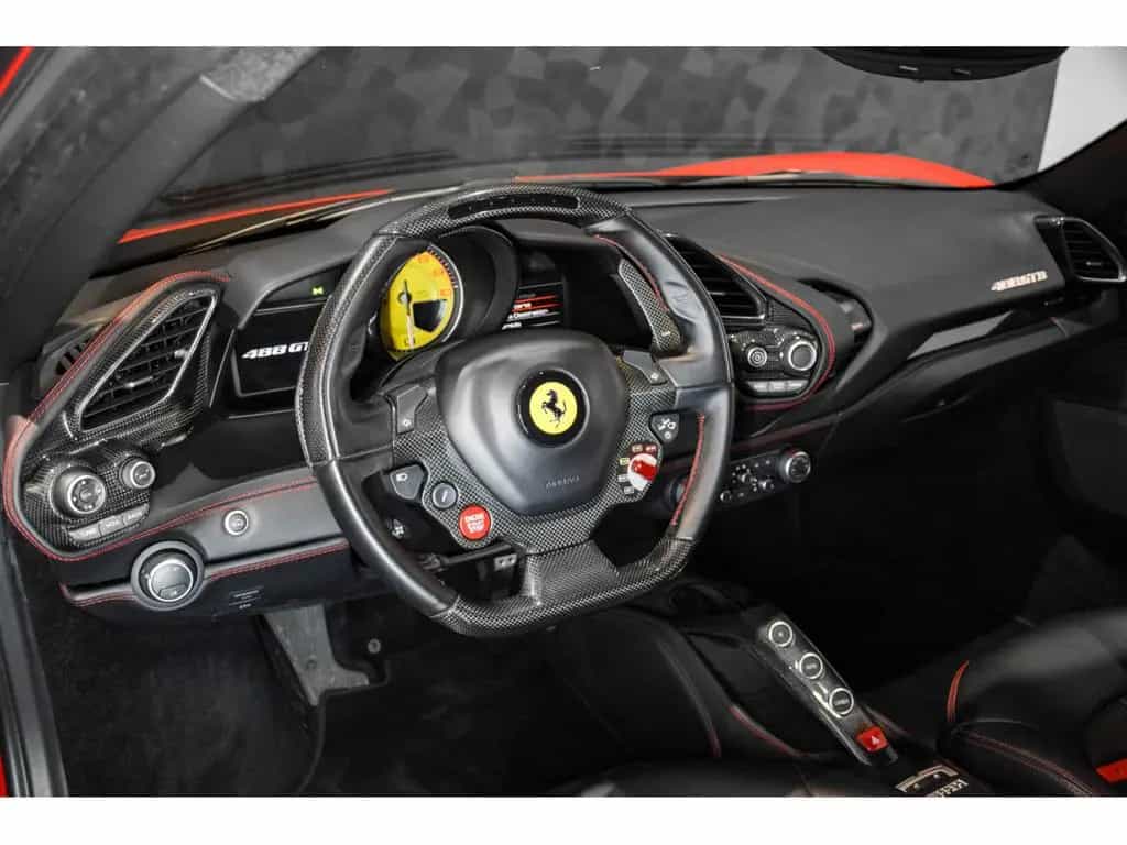 Ferrari 488 GTB 3.9 V8 - ROSSO CORSA METALLIC 01/2017-photo-14
