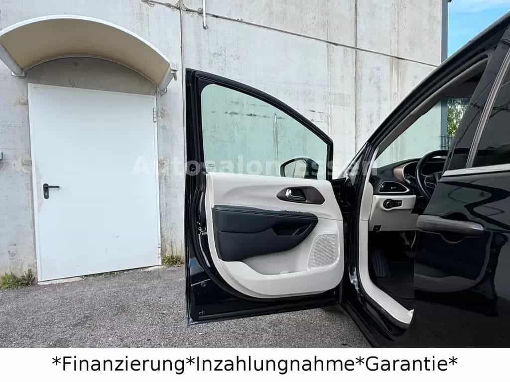Chrysler Pacifica L 3.6L V6*7-Sitzer*25TKM* 08/2022-photo-36