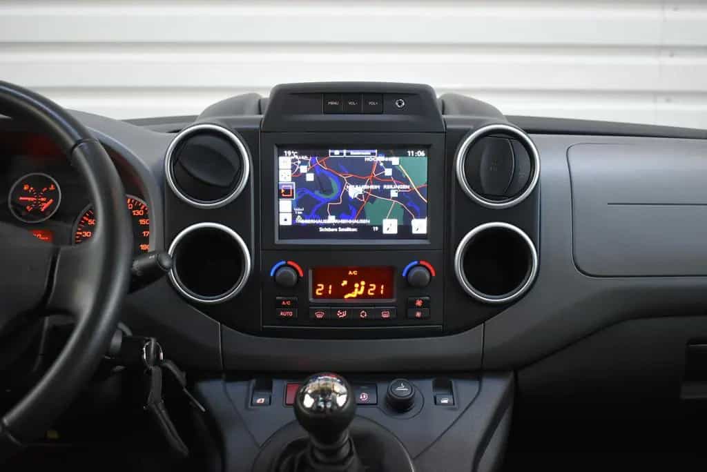 Citroën Berlingo Kombi Shine+1.Hand+Tempomat+PDC 11/2016-photo-19