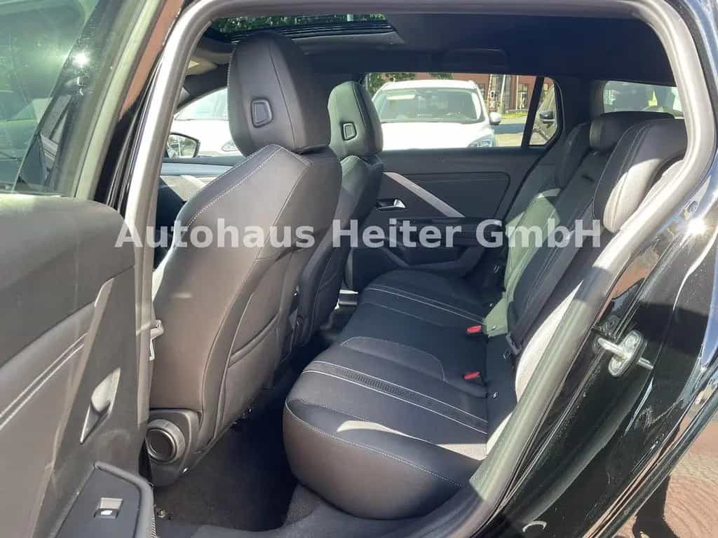 Opel Astra 1.2 ST GS / Schiebedach+360°+Head-UP 05/2025-photo-12