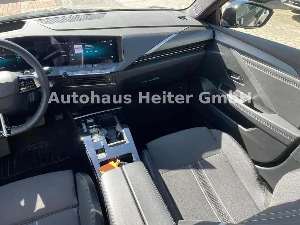 Opel Astra 1.2 ST GS / Schiebedach+360°+Head-UP 05/2025-photo-14