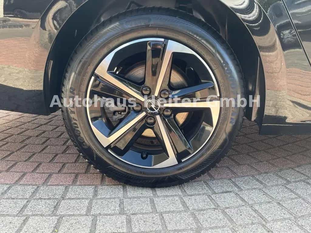 Opel Astra 1.2 ST GS / Schiebedach+360°+Head-UP 05/2025-photo-8