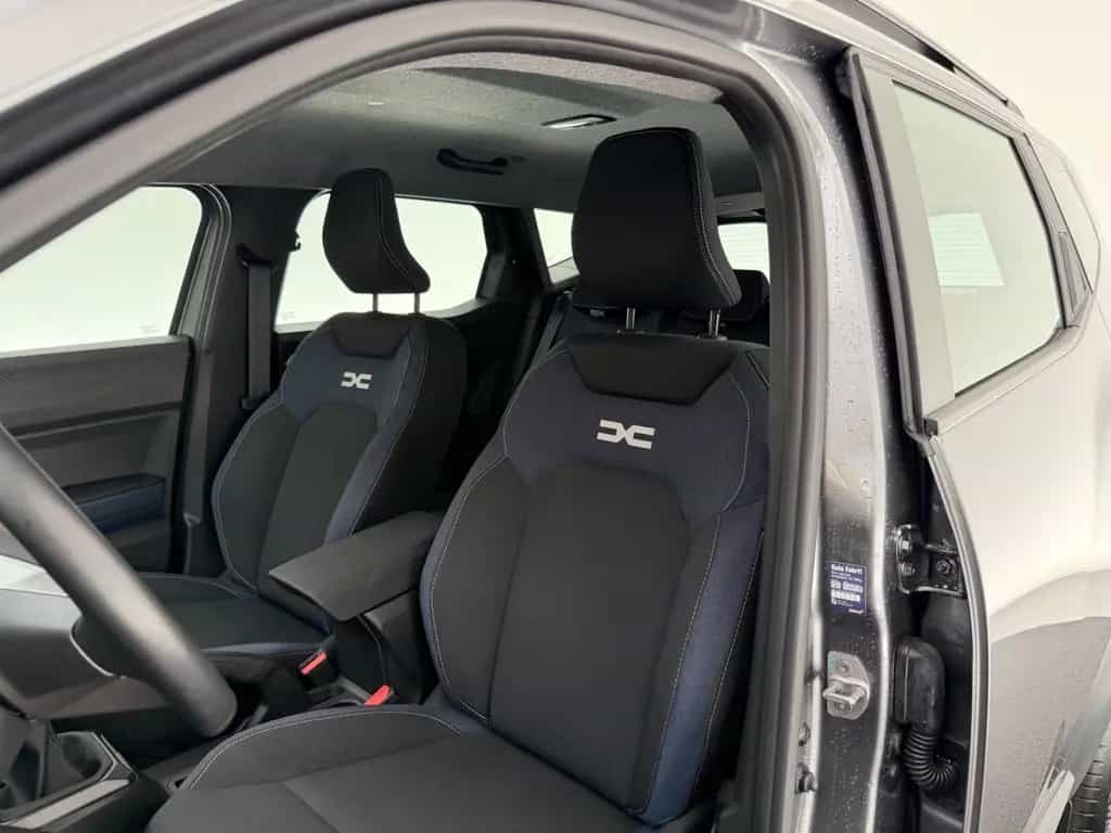 Dacia Duster III 1.2 TCe*EXPRESSION*SHZ-R.KAM-TEMP-AHK 02/2025-photo-26