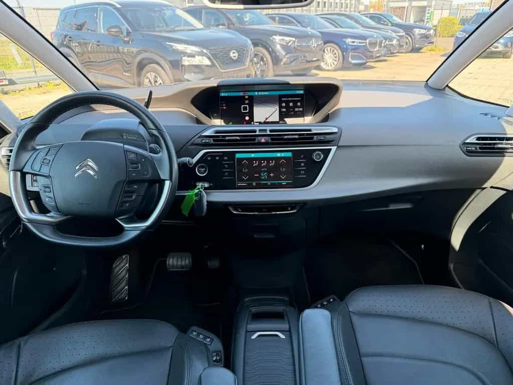 Citroën C4 Grand Spacetourer Shine 1.5 Ltr * 7 sitzer 01/2021-photo-5