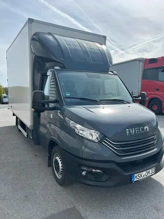 Iveco Other Daily 35S18 Hi-Matic Koffer Grau Mineral 07/2023-photo-3