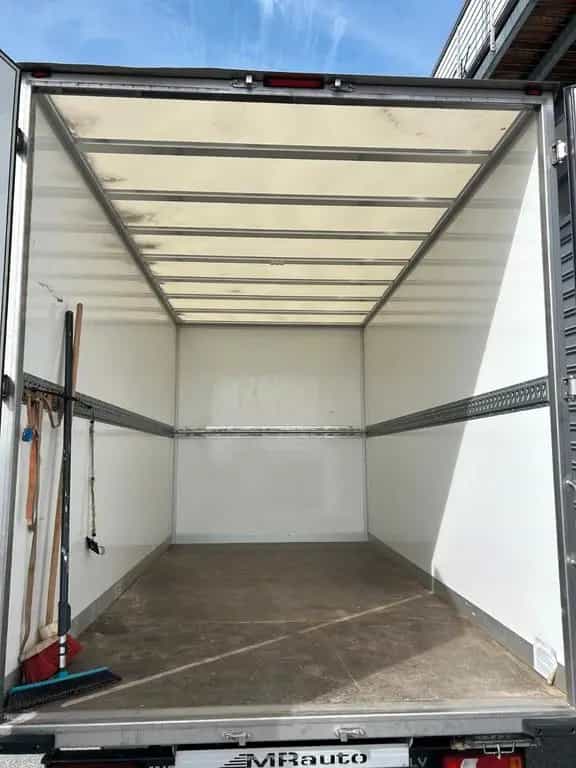 Iveco Other Daily 35S18 Hi-Matic Koffer Grau Mineral 07/2023-photo-4