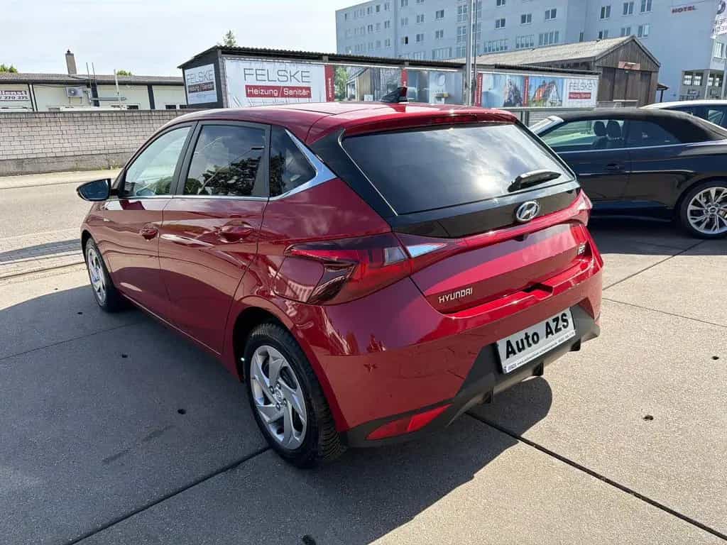 Hyundai i20 LENKRADHEITZUNG/SITZHEITZUNG/CARPLAY 03/2021-photo-4