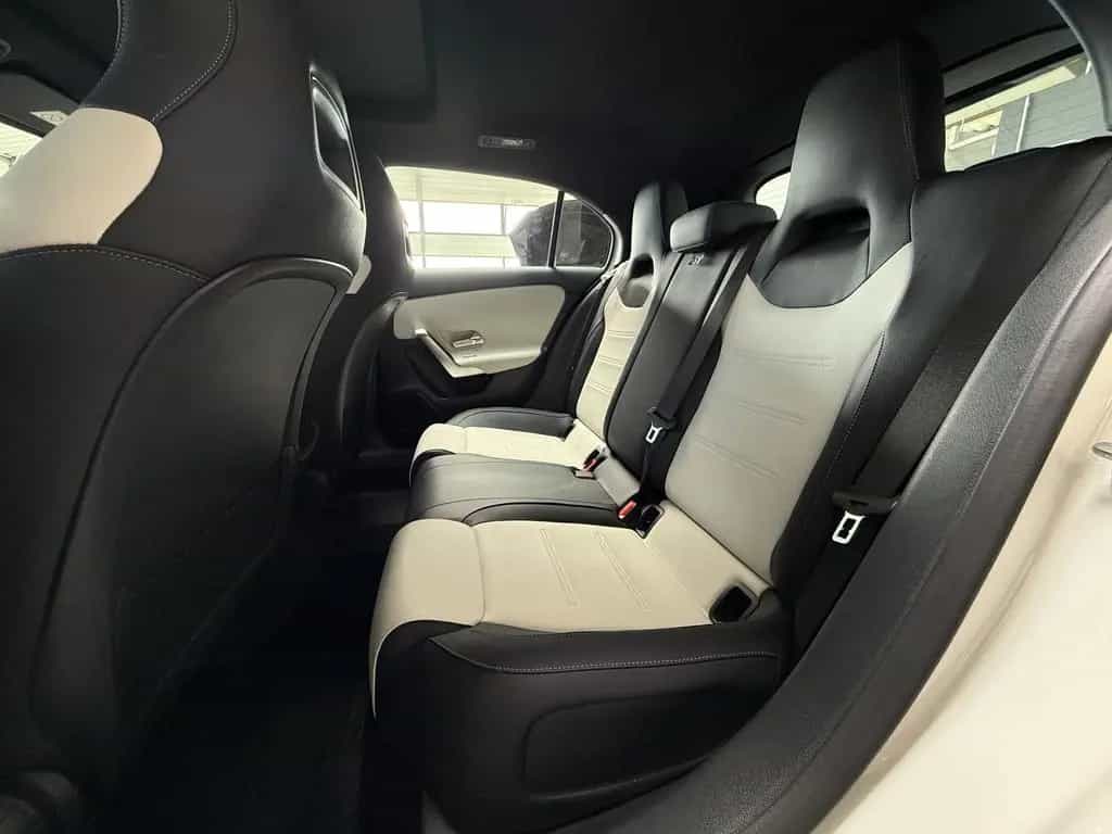 Mercedes-Benz A 180 AMG Line Vollausstattung |HUD|Kamera|Pano| 10/2019-photo-11