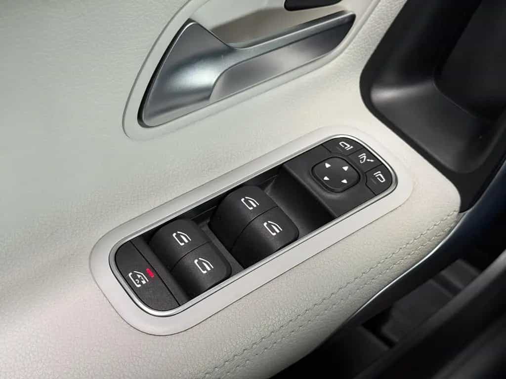 Mercedes-Benz A 180 AMG Line Vollausstattung |HUD|Kamera|Pano| 10/2019-photo-16