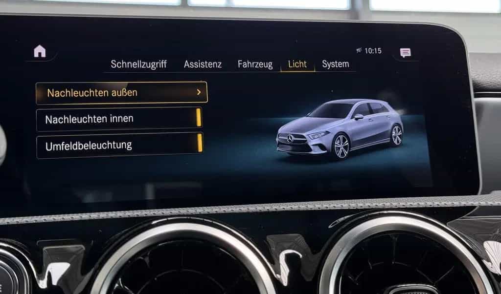 Mercedes-Benz A 180 AMG Line Vollausstattung |HUD|Kamera|Pano| 10/2019-photo-27