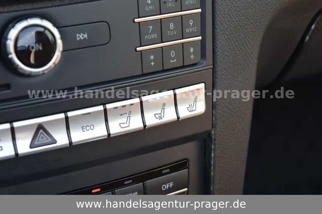 Mercedes-Benz E 400 E400 Cabrio AMG H/K 360view Sitzlüftung 12/2015-photo-24