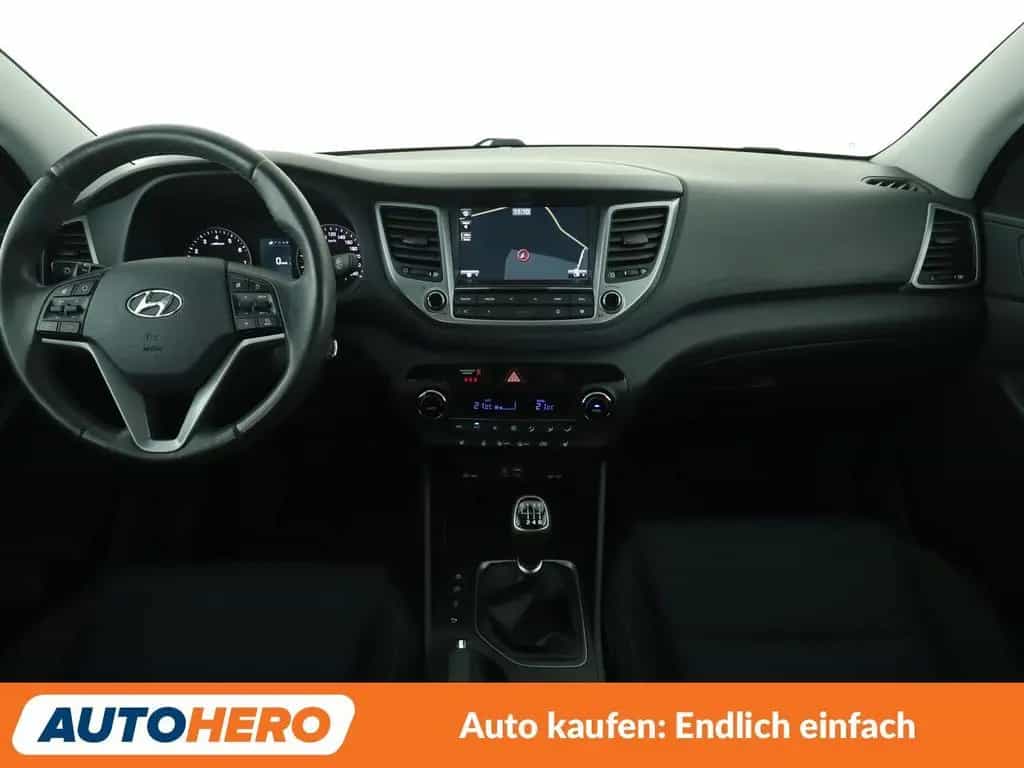 Hyundai TUCSON 1.6 Trend blue 2WD *NAVI*TEMPO*CAM*PDC* 10/2017-photo-11