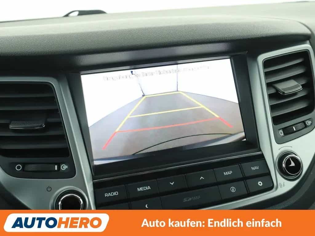 Hyundai TUCSON 1.6 Trend blue 2WD *NAVI*TEMPO*CAM*PDC* 10/2017-photo-21
