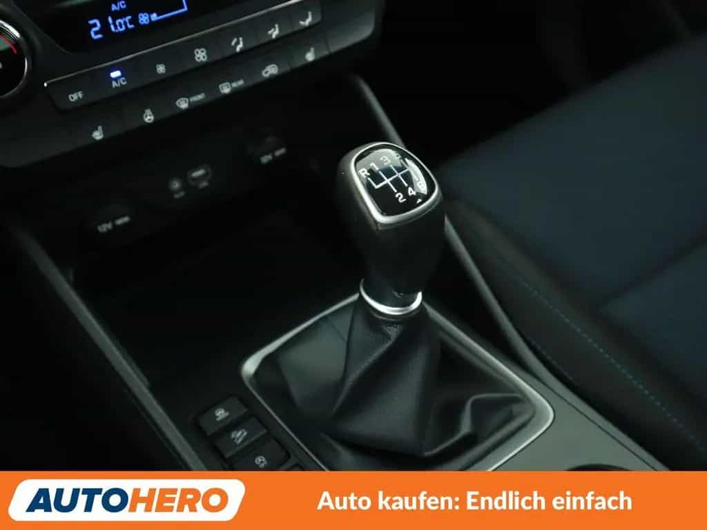 Hyundai TUCSON 1.6 Trend blue 2WD *NAVI*TEMPO*CAM*PDC* 10/2017-photo-24