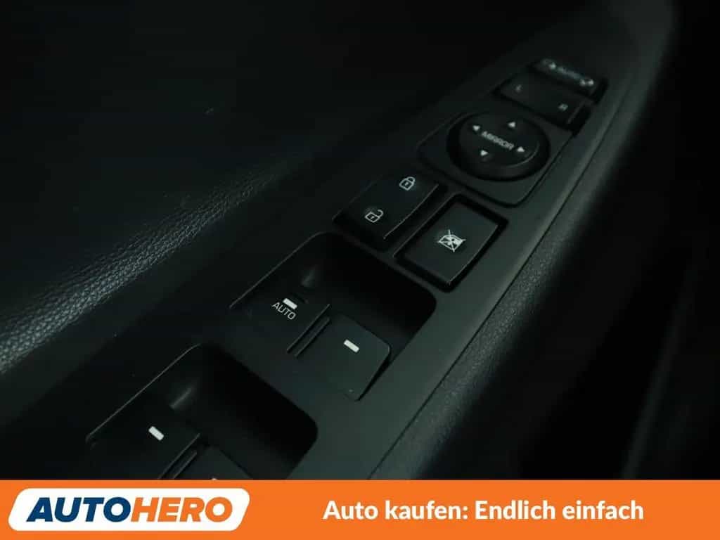 Hyundai TUCSON 1.6 Trend blue 2WD *NAVI*TEMPO*CAM*PDC* 10/2017-photo-26
