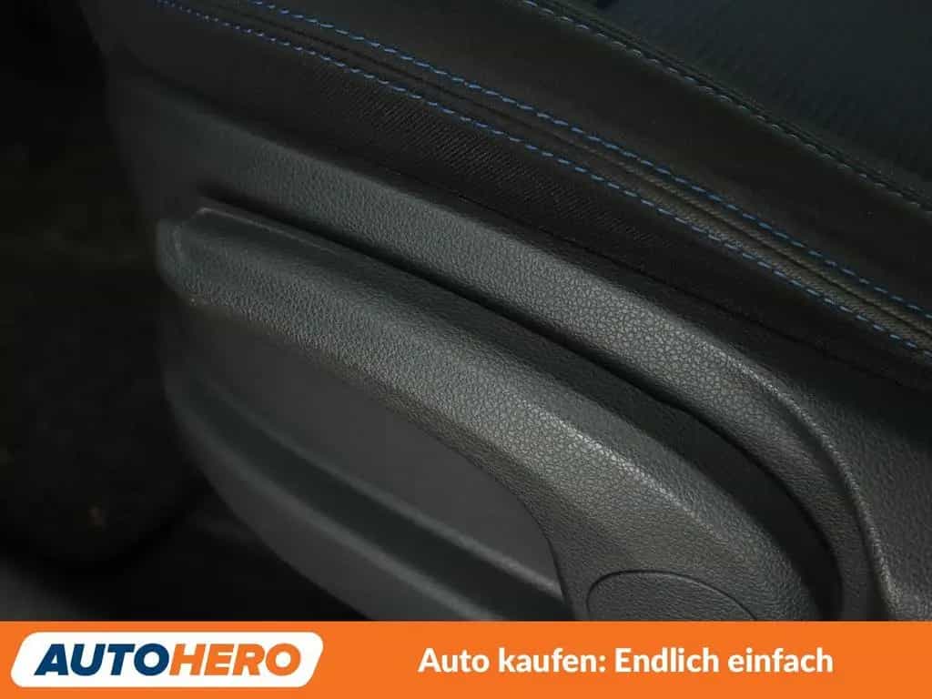 Hyundai TUCSON 1.6 Trend blue 2WD *NAVI*TEMPO*CAM*PDC* 10/2017-photo-29